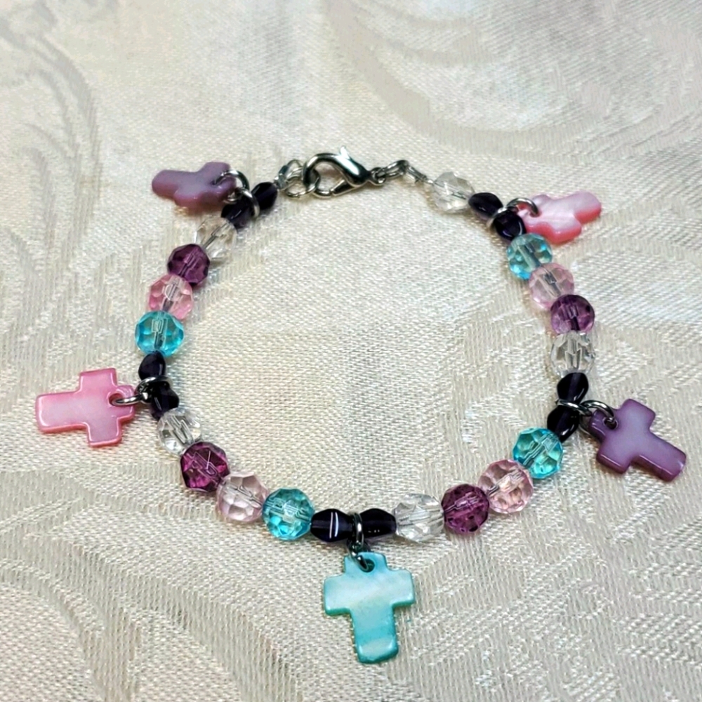 Multiple Color Cross Bracelet! - Picture 2 of 2